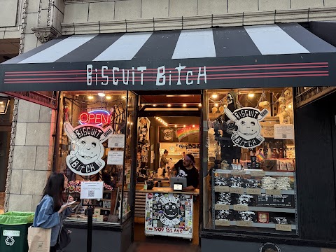 Thomas P Smith NY REAL ESTATE Biscuit Bitch Pike Place