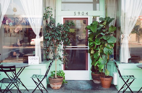 Kitchen Mouse Cafe Kitchen Mouse Cafe